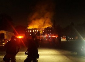 Incêndio atinge Museu Nacional do Rio de Janeiro