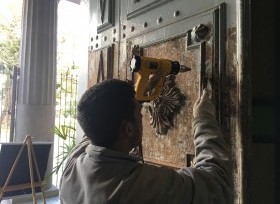 Começa restauro das Portas da Catedral São Francisco de Paula em Pelotas