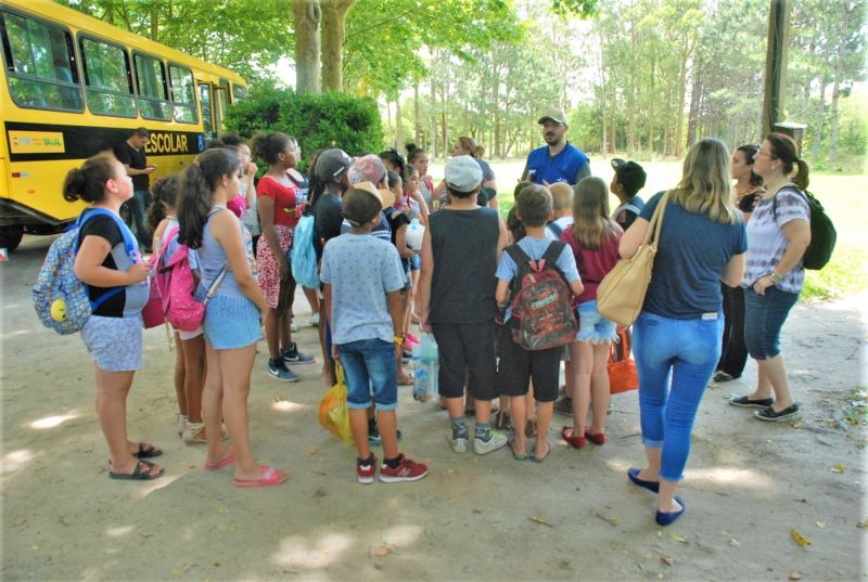 PROJETO LEVA ESCOLAS MUNICIPAIS À CHARQUEADA BOA VISTA