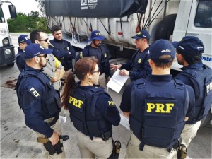 POLÍCIA RODOVIÁRIA FEDERAL REALIZA TREINAMENTO