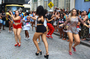 EXPRESSO 620 ABRE ALAS PARA O CARNAVAL EM PELOTAS