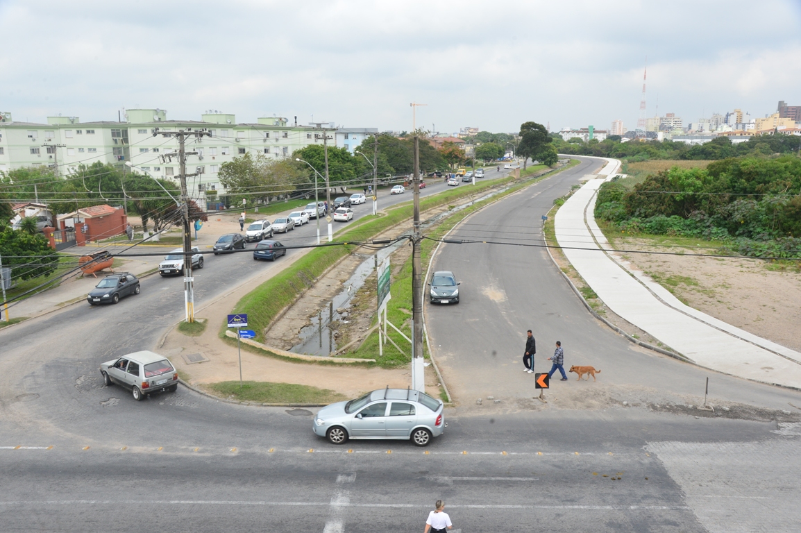 Avenida JK de Oliveira receberá iluminação na pista duplicada