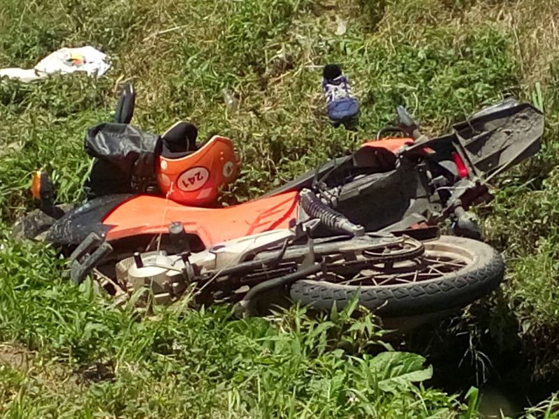TRÂNSITO : Passageira de mototáxi morre em acidente na Leopoldo Brod
