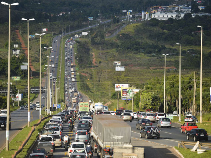 Governo quer conceder 16 mil km de rodovias à iniciativa privada