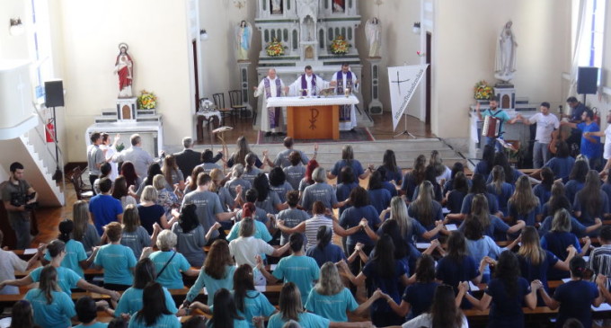 PELOTAS RECEBE ENCONTRO DE PROFESSORES DE INSTITUIÇÕES CATÓLICAS