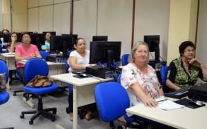 TERCEIRA IDADE : Universidade Aberta recebe inscrições